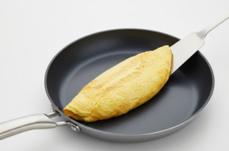 Omelet Pan Nonstick Surface for Perfect Egg Folding